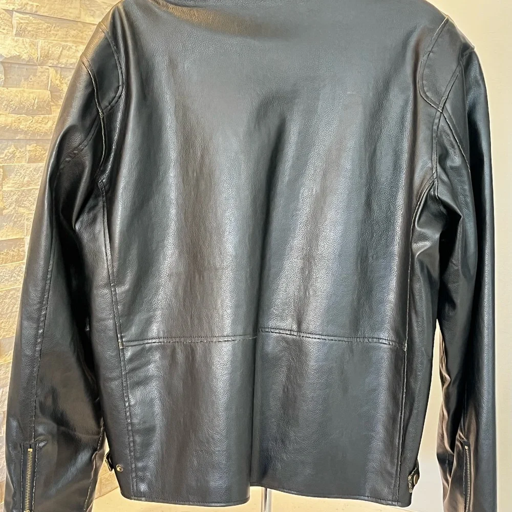 Motorcycle Jacket - Picture 2 of 2